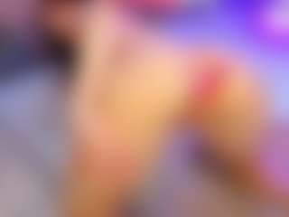YanaMiana's Live Sex Cam Show
