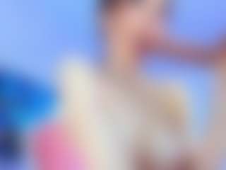YanaMiana's Live Sex Cam Show