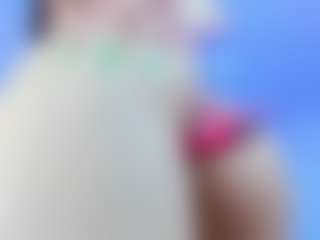 YanaMiana's Live Sex Cam Show