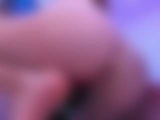YanaMiana's Live Sex Cam Show