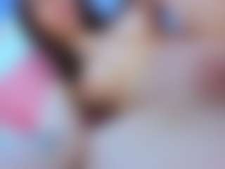 YanaMiana's Live Sex Cam Show