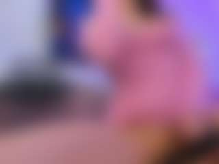 Live cam show with YanaMiana - Bedroom Blonde Hair on livesuperchat.net