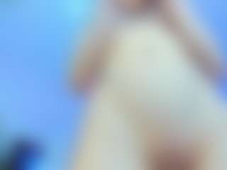 YanaMiana's Live Sex Cam Show