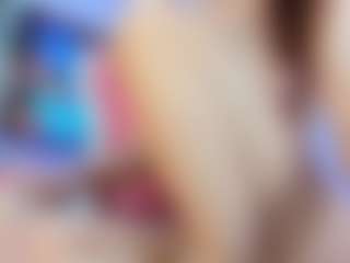 YanaMiana's Live Sex Cam Show