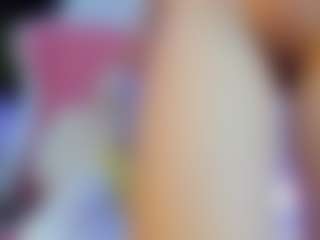 YanaMiana's Live Sex Cam Show