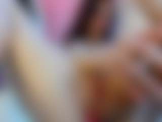 YanaMiana's Live Sex Cam Show