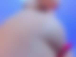 YanaMiana's Live Sex Cam Show