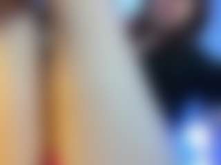 YanaMiana's Live Sex Cam Show