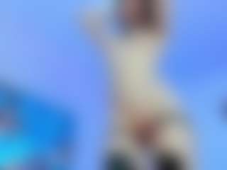 YanaMiana's Live Sex Cam Show