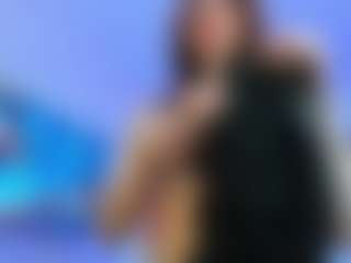 YanaMiana's Live Sex Cam Show