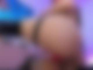 YanaMiana's Live Sex Cam Show