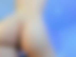 YanaMiana's Live Sex Cam Show