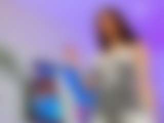 YanaMiana's Live Sex Cam Show