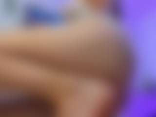 YanaMiana's Live Sex Cam Show