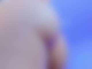 YanaMiana's Live Sex Cam Show