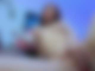 YanaMiana's Live Sex Cam Show