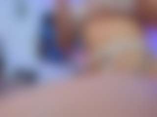 YanaMiana's Live Sex Cam Show