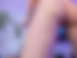 YanaMiana's Live Sex Cam Show