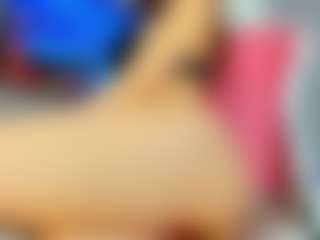 YanaMiana's Live Sex Cam Show