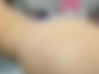 YanaMiana's Live Sex Cam Show