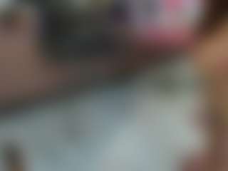YanaMiana's Live Sex Cam Show