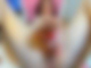 Live cam show with YanaMiana - Spanks on Mixed Magazine Live