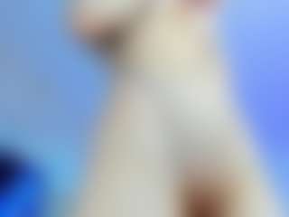Live cam show with YanaMiana - Toys on TeamSkeetLive