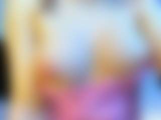 YanaMiana's Live Sex Cam Show