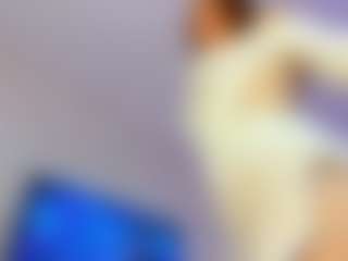 YanaMiana's Live Sex Cam Show