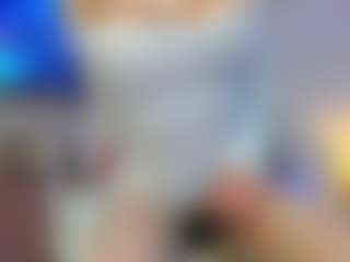 YanaMiana's Live Sex Cam Show