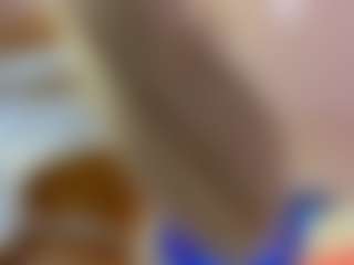 YanaMiana's Live Sex Cam Show