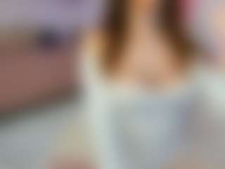YanaMiana's Live Sex Cam Show