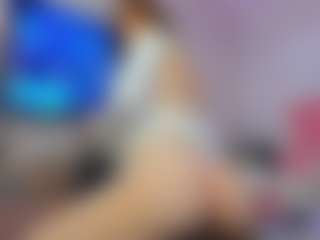 YanaMiana's Live Sex Cam Show
