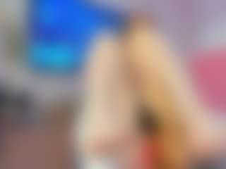 YanaMiana's Live Sex Cam Show