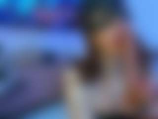 YanaMiana's Live Sex Cam Show