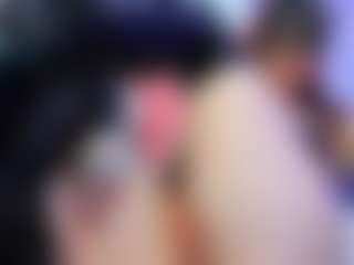 YanaMiana's Live Sex Cam Show