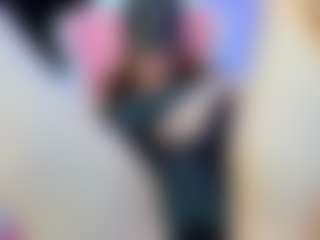 YanaMiana's Live Sex Cam Show