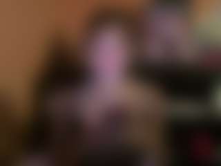 Live cam show with ilovesxge - Skinny on StripNow