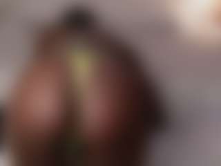 Live cam show with bunny_peachy22 - Ebony Toys on camwithhim.com