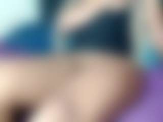 sharonlacam23's Live Sex Cam Show