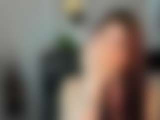 Live cam show with emmaTease94 - Small Ass on Hubzter Live