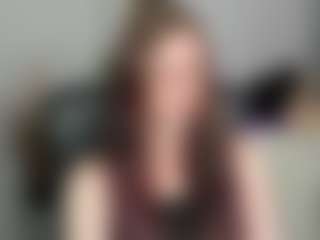 Live cam show with emmaTease94 - Toes on Camsoda