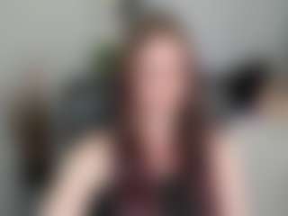 Live cam show with emmaTease94 - Toes on Camsoda
