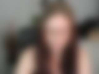 Live cam show with emmaTease94 - Toes on Camsoda