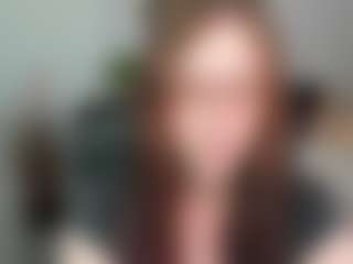 Live cam show with emmaTease94 - Highheels on livesuperchat.net