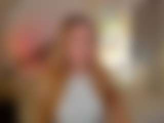 Live cam show with Mellisa - Normal on Dolls Live