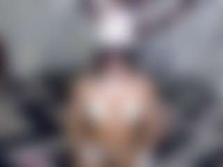 Zoe-n's Live Sex Cam Show