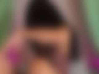 Live cam show with GRACE - BBW on xDating