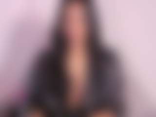 Live cam show with GRACE - Deepthroat on Fling VIP Chat