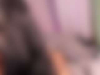 Live cam show with GRACE - Brown Eyes Ebony on Latina Girls